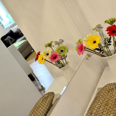 Ferienwohnung Im Univiertel Mit Garten Graz Kültér fotó