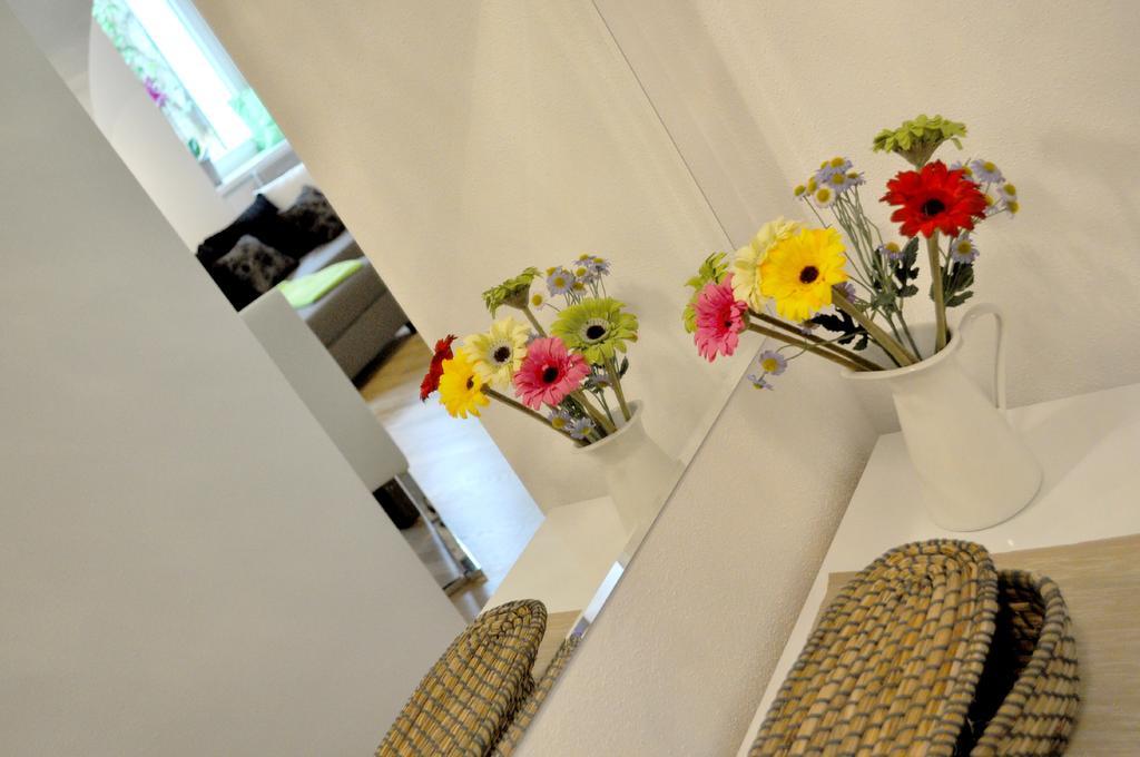 Ferienwohnung Im Univiertel Mit Garten Graz Kültér fotó