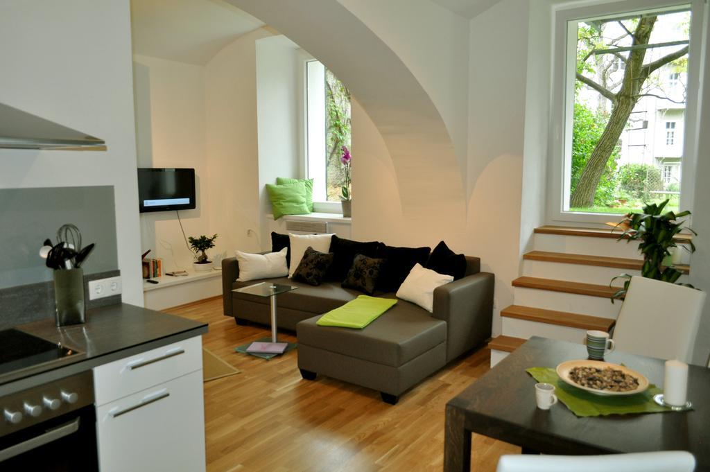 Ferienwohnung Im Univiertel Mit Garten Graz Kültér fotó